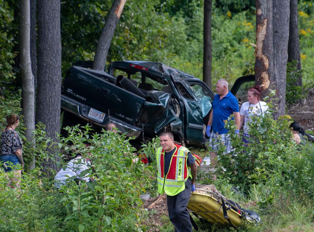 Merrimack crash stops traffic so DHART copter can land on highway